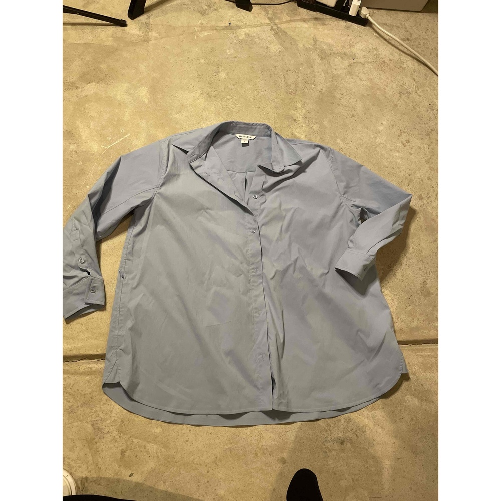 Athleta Men’s Heron Blue Performance Button‎ Down Dress Shirt Size Large